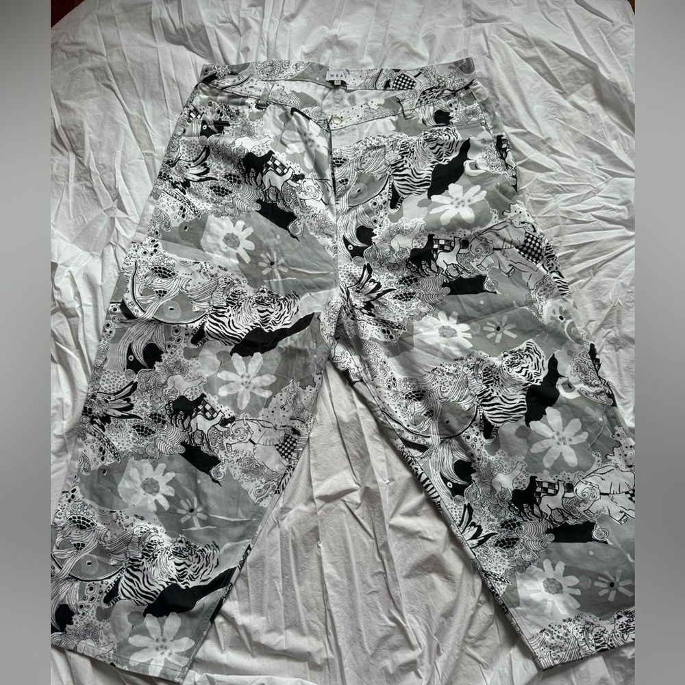Wray NYC graphic parade black and white high-waist pant,  size 22